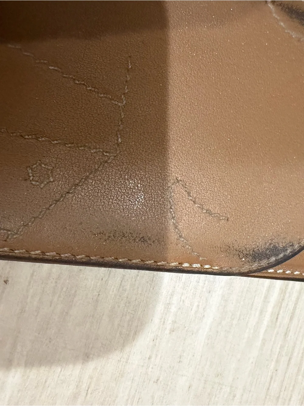 Hermes magnetic Leather Wallet Sleeve in Tan